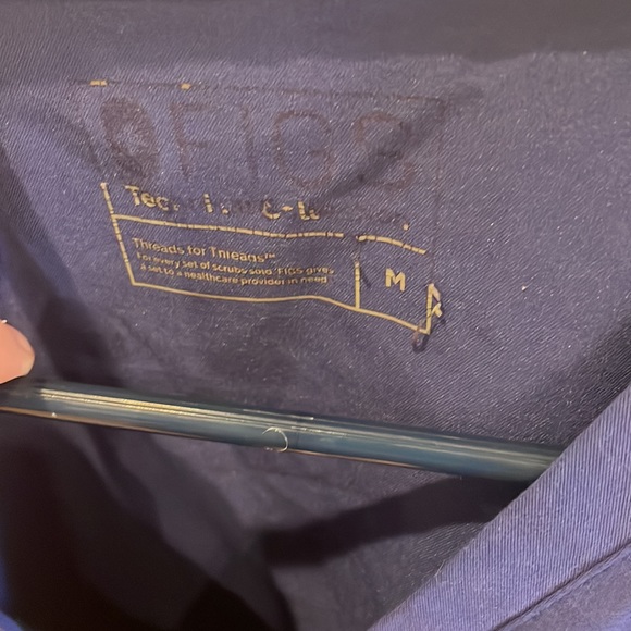 Figs womens scrub top - Picture 2 of 3